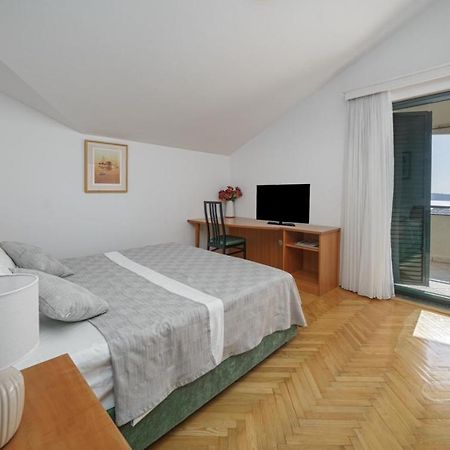 Villa David Vodice Buitenkant foto