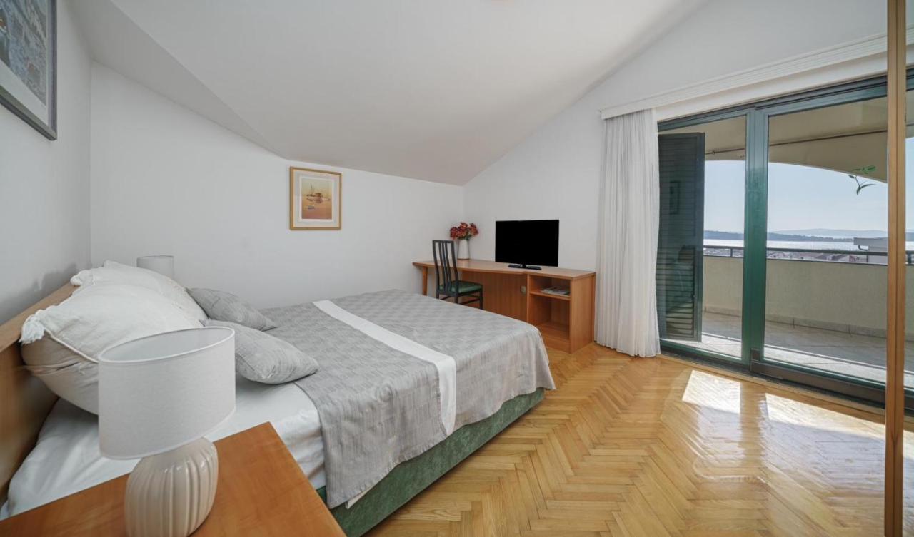 Villa David Vodice Buitenkant foto